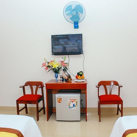 Bostand Hotel Son Tra Bagian luar foto